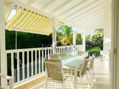 For sale Sainte-anne 10 rooms 200 m2 Guadeloupe (97180) photo 1