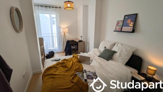 Louer Appartement 10 m2 Clichy