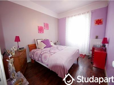 Louer Appartement 14 m2 Lyon-8eme-arrondissement