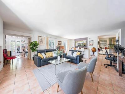 For sale Montussan 7 rooms 288 m2 Gironde (33450) photo 0