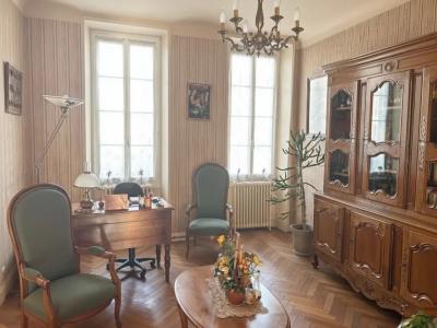 Acheter Maison Saint-jean-d'angely Charente maritime