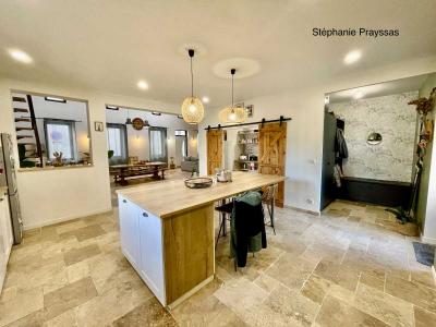 For sale Agen 5 rooms 300 m2 Lot et garonne (47000) photo 0