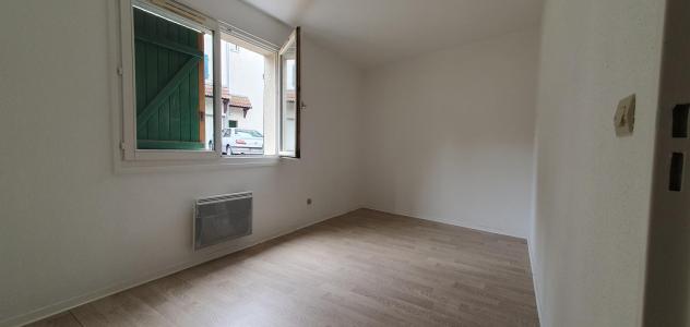 Louer Appartement 81 m2 Ferrette