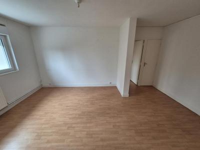 Louer Appartement 68 m2 Montherme