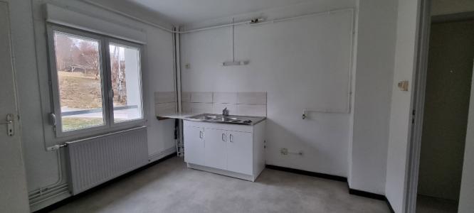 Louer Appartement Plombieres-les-bains 361 euros