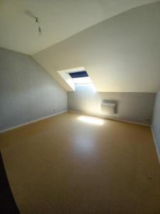 For rent Grande-verriere 3 rooms 67 m2 Saone et loire (71990) photo 2