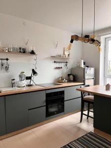 For rent Paris-16eme-arrondissement 1 room 27 m2 Paris (75016) photo 0