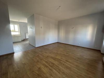 For rent Creusot 3 rooms 66 m2 Saone et loire (71200) photo 1