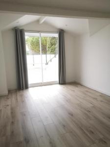 Annonce Location 3 pi�ces Appartement Saint-genies-bellevue 31