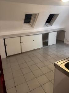Annonce Location Appartement Paris-10eme-arrondissement 75