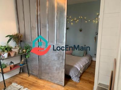 Louer Appartement Paris-11eme-arrondissement 933 euros