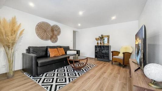 Louer Appartement Cranves-sales 1200 euros