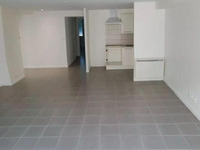 For rent Saint-loubes 3 rooms 70 m2 Gironde (33450) photo 0
