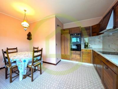 Acheter Maison 239 m2 Courcelles-chaussy