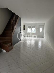 Louer Maison 90 m2 Pont-a-vendin