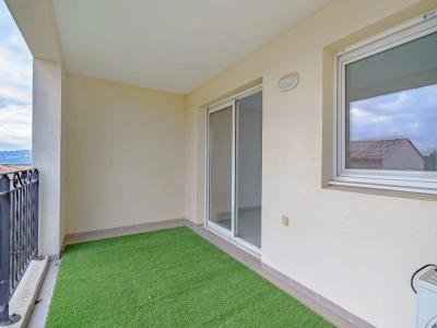 For sale Mallemort 2 rooms 40 m2 Bouches du Rhone (13370) photo 0