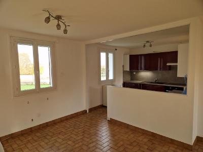 For sale 4 rooms 80 m2 Eure et loir (28240) photo 3