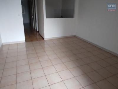 Louer Appartement 48 m2 Ravine-des-cabris