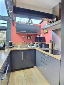 For sale Bordeaux 3 rooms 79 m2 Gironde (33000) photo 3