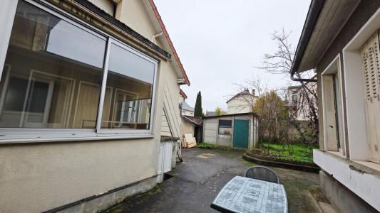 For sale Bourges 4 rooms 78 m2 Cher (18000) photo 0