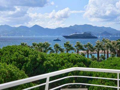 For sale Cannes 4 rooms 108 m2 Alpes Maritimes (06400) photo 0