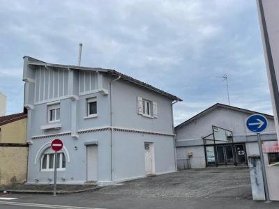 For sale Dax 5 rooms 100 m2 Landes (40100) photo 1