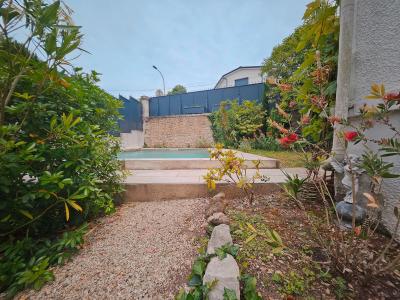 For sale Perigueux 6 rooms 131 m2 Dordogne (24000) photo 2