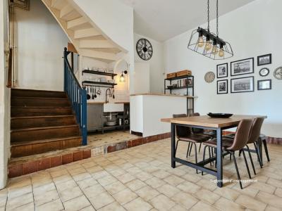 For sale CENTRE 4 rooms 112 m2 Lot et garonne (47130) photo 0