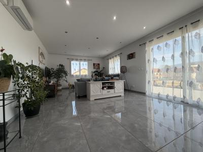 For sale 2 MINUTES DE LA GARE 5 rooms 125 m2 Isere (38480) photo 3