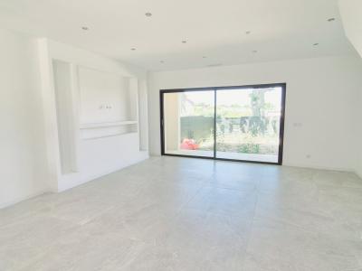 For sale 5 rooms 126 m2 Herault (34500) photo 3