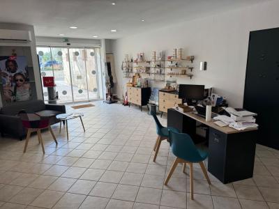 For sale CENTRE VILLE 78 m2 Bouches du Rhone (13730) photo 4
