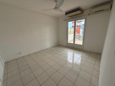 Annonce Location 5 pi�ces Appartement Sainte-clotilde 974