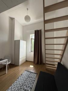 Louer Appartement Paris-16eme-arrondissement Paris