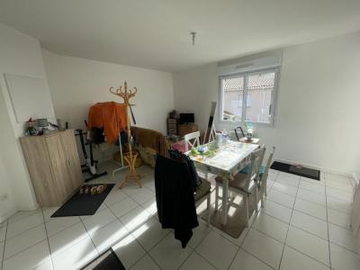 For sale Saint-savin 2 rooms 40 m2 Gironde (33920) photo 0