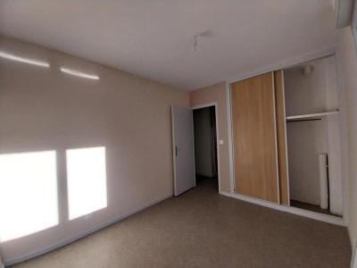 Louer Appartement Froncles 516 euros