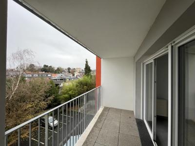 For rent Nantes 3 rooms 62 m2 Loire atlantique (44000) photo 2