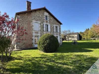 For sale Massignac 8 rooms 198 m2 Charente (16310) photo 0
