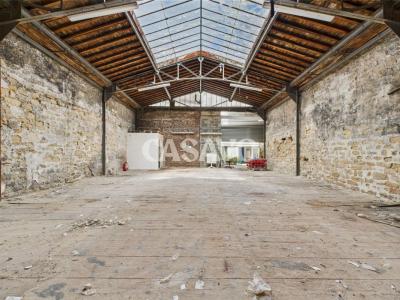 Acheter Local commercial 683 m2 Paris-10eme-arrondissement