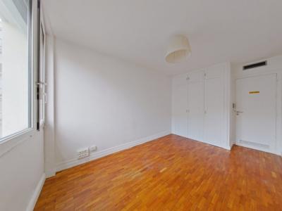 For rent Paris-17eme-arrondissement 3 rooms 89 m2 Paris (75017) photo 4