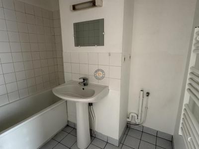 For rent Nantes 2 rooms 30 m2 Loire atlantique (44000) photo 4