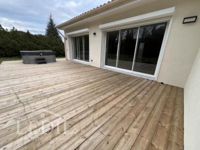 For sale Condom 4 rooms 137 m2 Gers (32100) photo 3