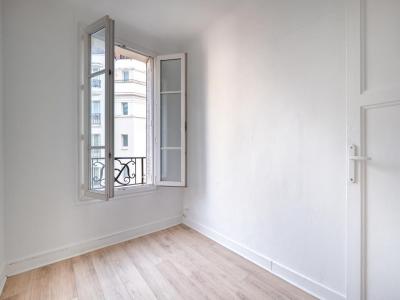 For sale Paris-16eme-arrondissement 2 rooms 25 m2 Paris (75016) photo 1