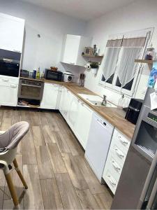 For sale A 15 MIN D'ARLES ET 15 MI 4 rooms 119 m2 Gard (30800) photo 2