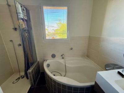 For sale CENTRE VILLE 8 rooms 155 m2 Herault (34130) photo 4