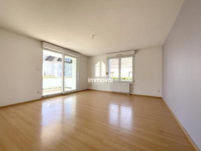 For rent Illkirch-graffenstaden 4 rooms 87 m2 Bas rhin (67400) photo 0