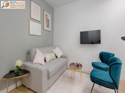 For rent Paris-9eme-arrondissement 2 rooms 27 m2 Paris (75009) photo 1