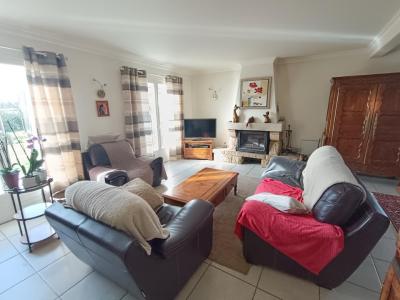 Acheter Maison 145 m2 Chateauneuf-du-faou