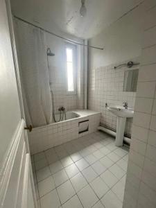 For sale Chantilly 4 rooms 85 m2 Oise (60500) photo 4