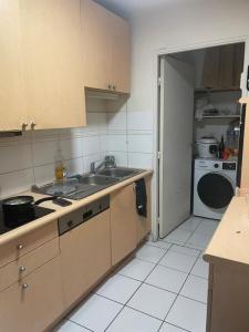 For sale Paris-19eme-arrondissement 2 rooms 56 m2 Paris (75019) photo 2