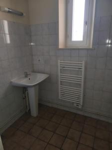 Louer Appartement Chaumont 500 euros